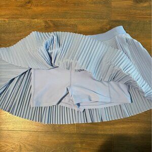 Old Navy Light Blue A-Line Pleated Athletic Skirt with Built In Shorts